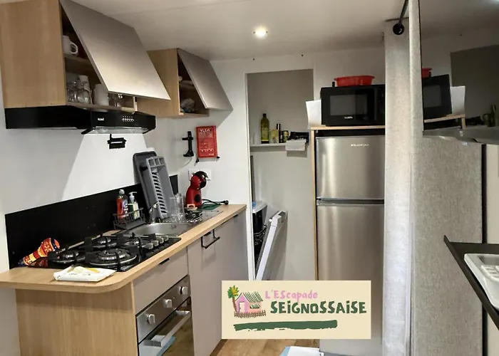 L'escapade Seignossaise مكان تخييم *