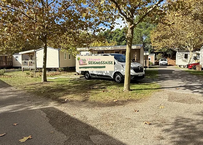 مكان تخييم L'escapade Seignossaise *
